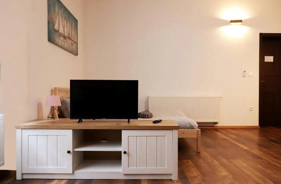 Studio mit Kingsize-Bett und Schlafsofa